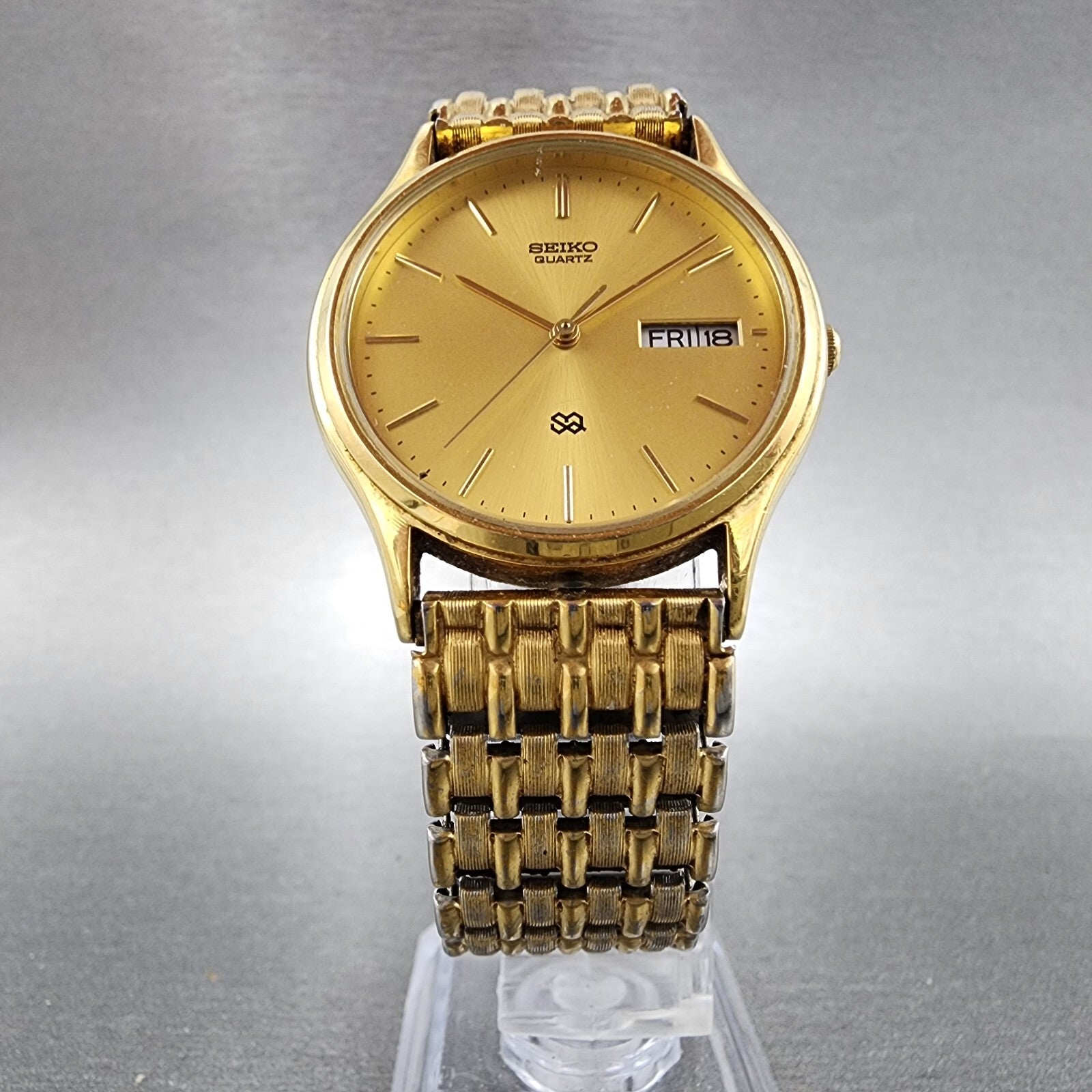 Seiko SQ Watch Men 33mm Champagne Dial Gold Tone Daydate 5h237b09 New Battery5