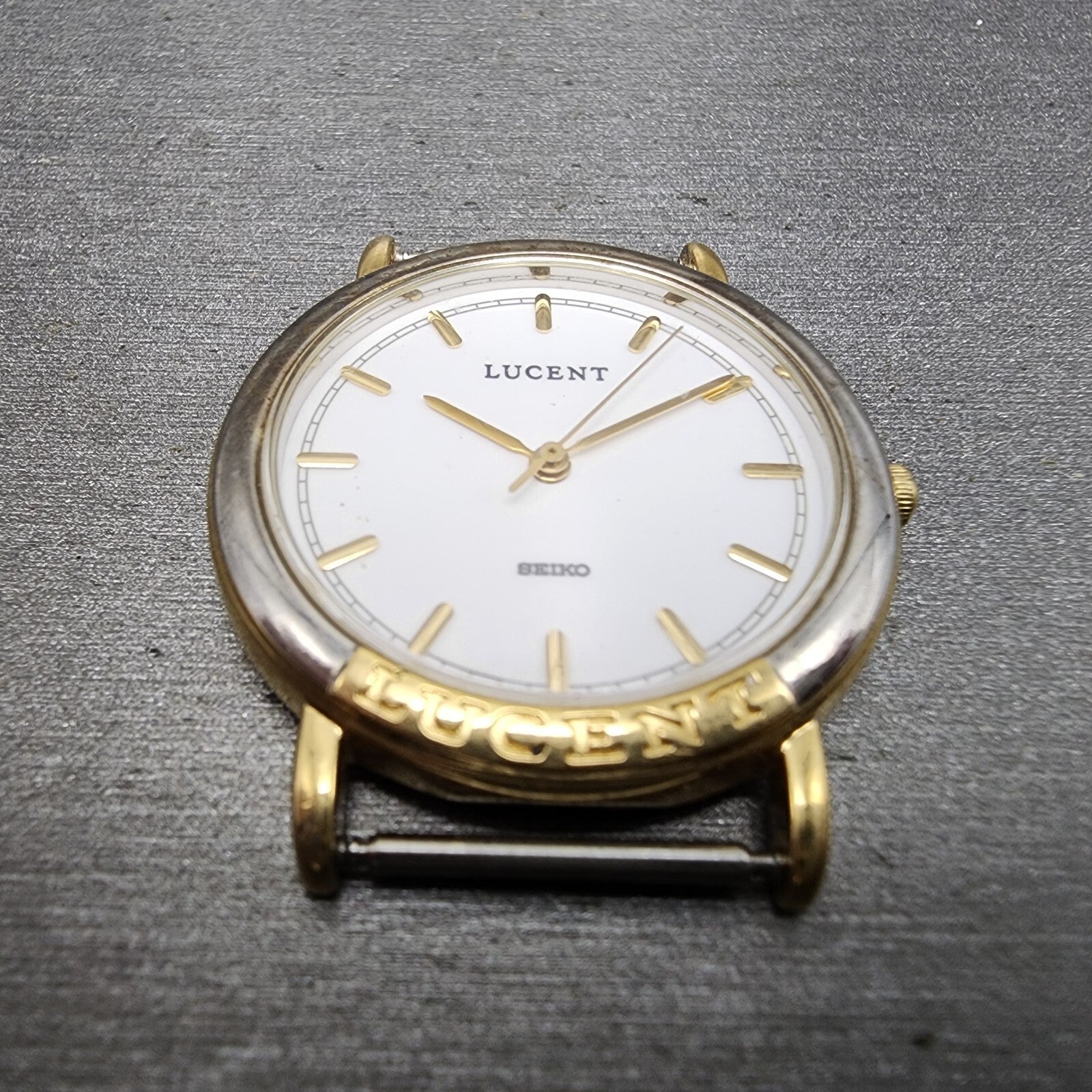 Seiko Lucent Watch Men 30mm White Dial Two Tone 7n01615a New battery2