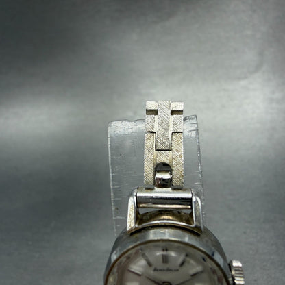 Seiko Solar Watch Women 19mm Silver Dial Silver Tone Manual Round 10-0280 Runs4