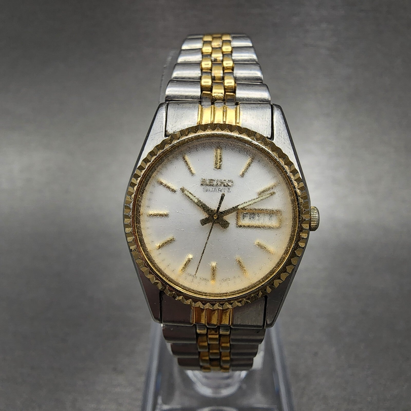 Seiko Watch Women 24mm White Dial Two Tone Daydate Round 7n830049 New Battery J0