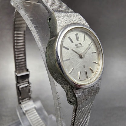 Seiko Watch Women 20mm Silver Dial Silver Tone Oval 23205430 New Battery VTG3