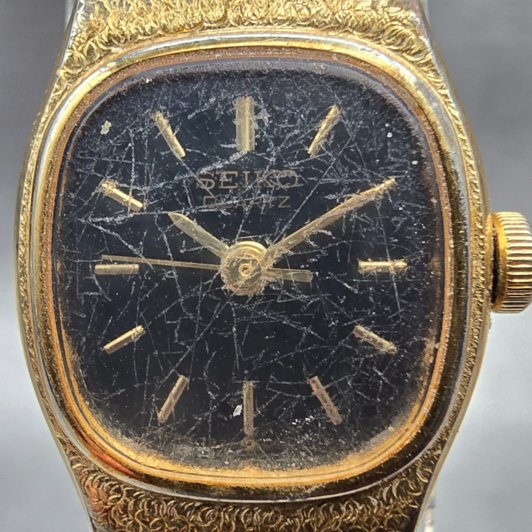 Seiko Watch Women 16mm Black Dial Gold Tone Oval 7321-5399 New Battery Vintage 51