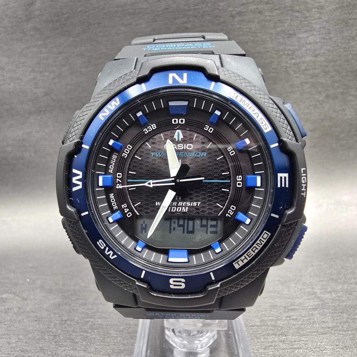 Casio SGW-500H Watch Men 46mm Black Blue Compass Thermometer Chrono New Battery0
