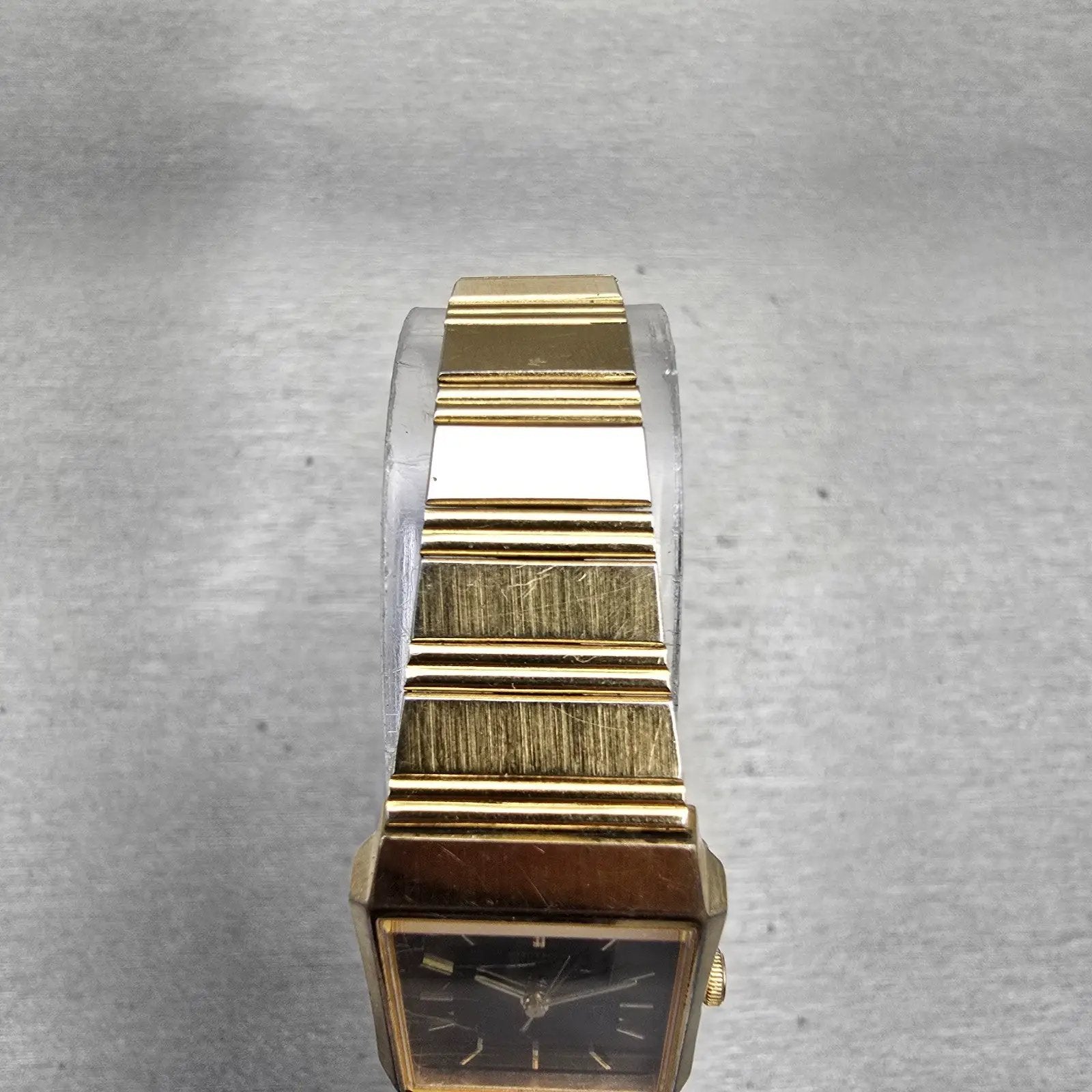 Seiko Watch Women 18mm Black Dial Gold Tone Rectangle 2C21-5220 New Battery VTG4
