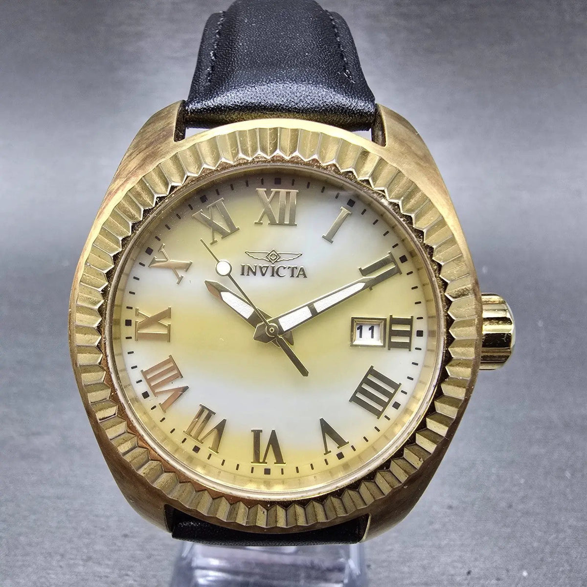 Invicta Angel Watch Women 40mm MOP Dial Gold Tone Date 20316 New Battery0