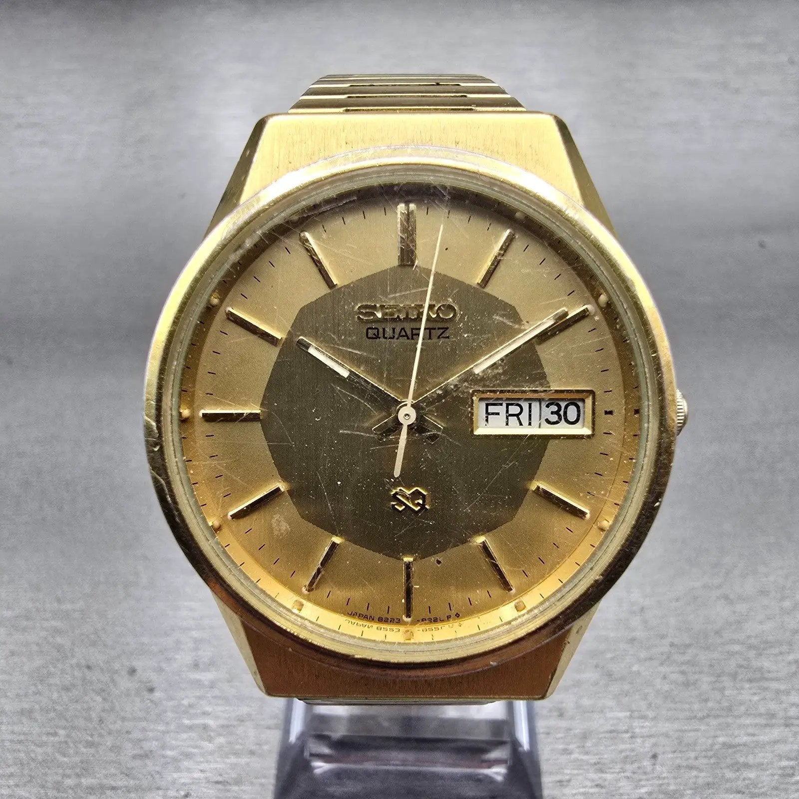 Seiko SQ Watch Men 34mm Gold Dial Gold Tone Daydate Round 8223-8009 New Battery0