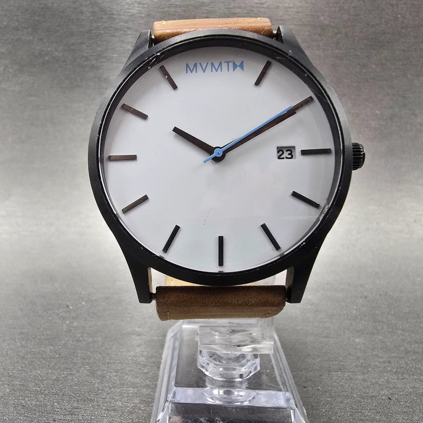 MVMT Classic Watch Men 45mm White Dial Black Date Round Leather New Battery AB5