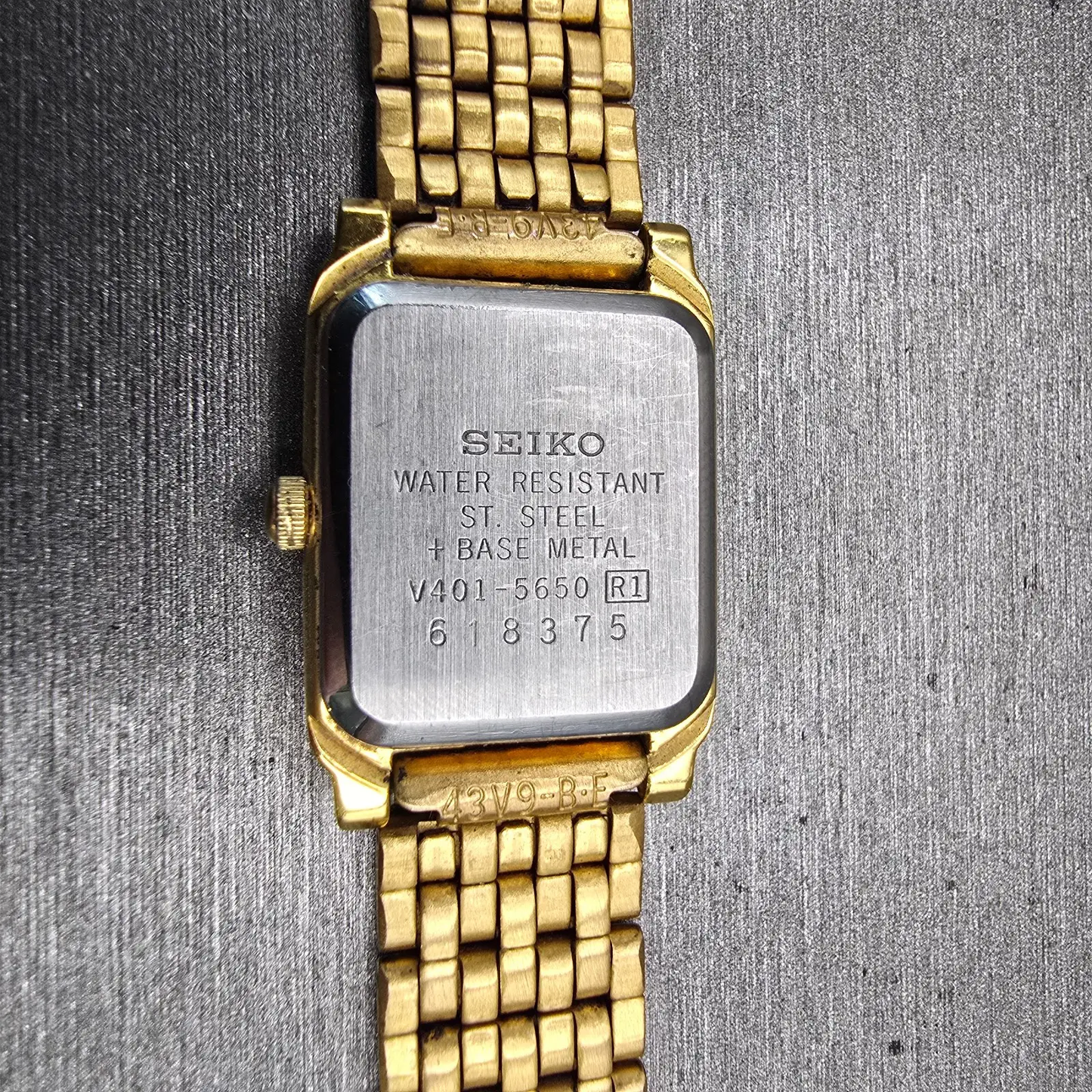 Seiko Watch Women 18mm Black Dial Gold Tone Rectangle V401-5650 New Battery VTG10