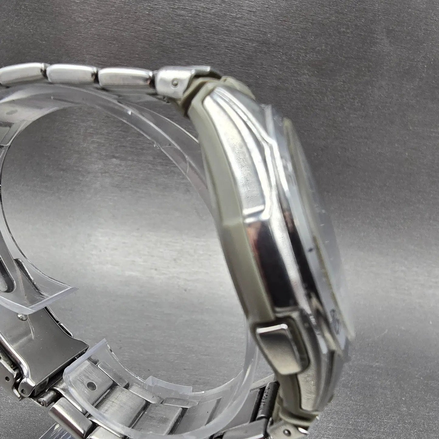 Casio Wave Ceptor Watch Men 43mm Blue Dial Silver Tone Solar Alarm Daydate Runs3
