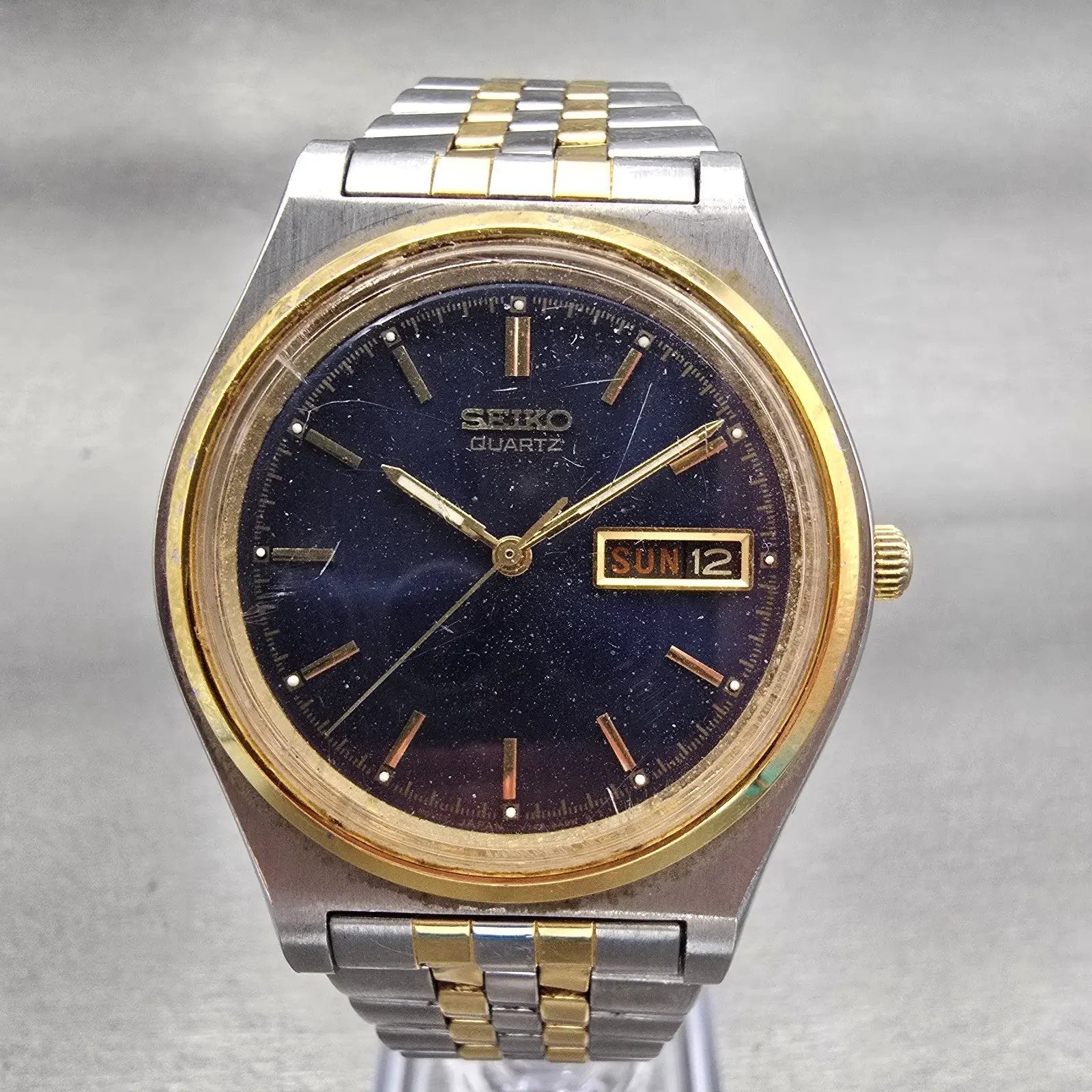 Seiko Watch Men 37mm Blue Dial Two Tone Daydate Round V743-8A20 New Battery VTG0