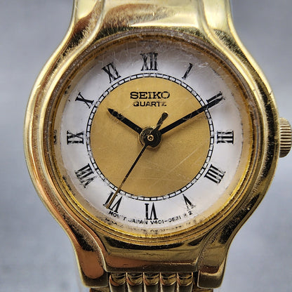 Seiko Watch Women 19mm White Dial Gold Tone Round V4010289 New Battery1