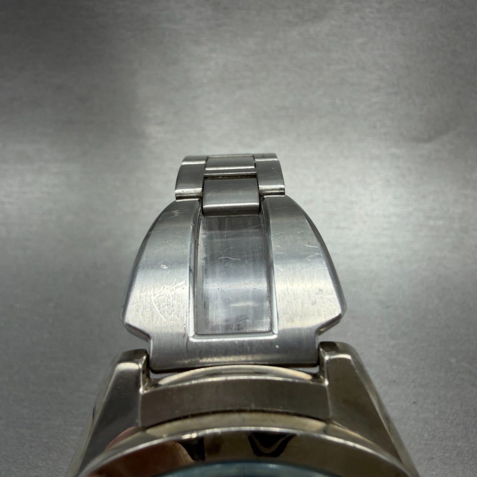 Seiko Alba AKA Watch Men 42mm Blue Dial Silver Tone Daydate V743-5a10 New Batt 34
