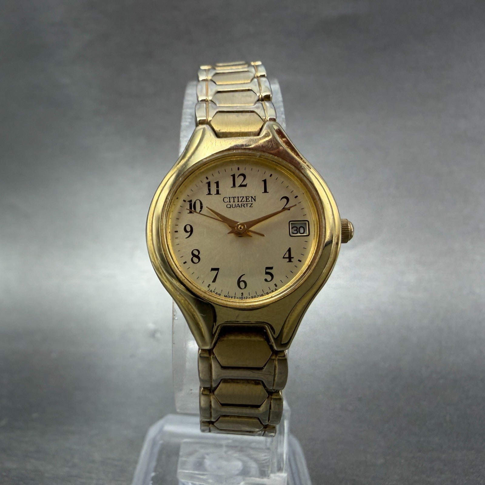 Citizen Watch Women 23mm Champagne Dial Gold Tone Date 1012-S011523 New Battery5
