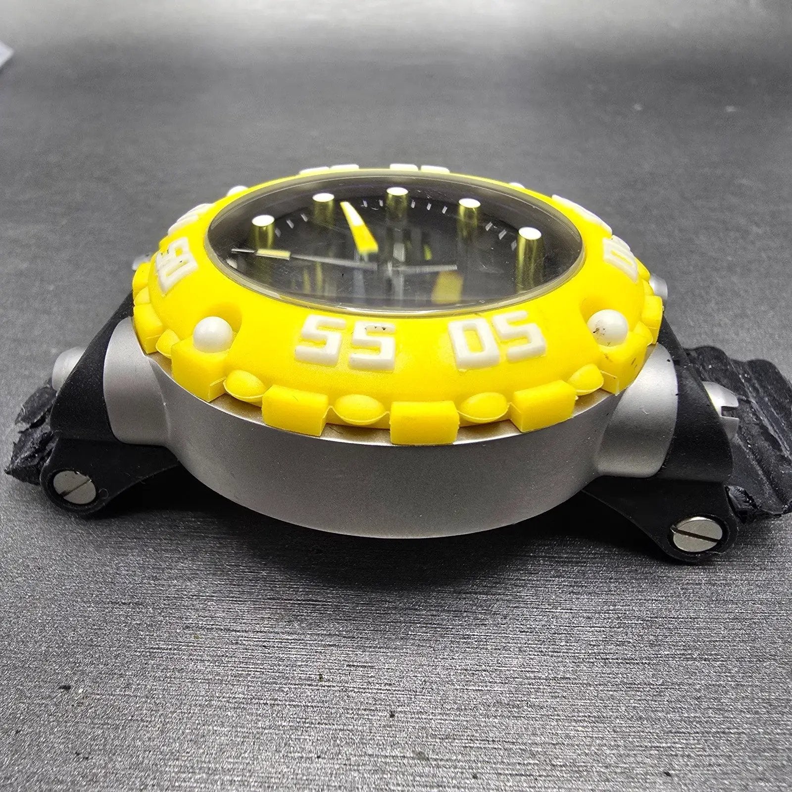Invicta Chronograph Dive Watch Men 50mm Black Dial Steel Yellow 10038 NewBatt JK3