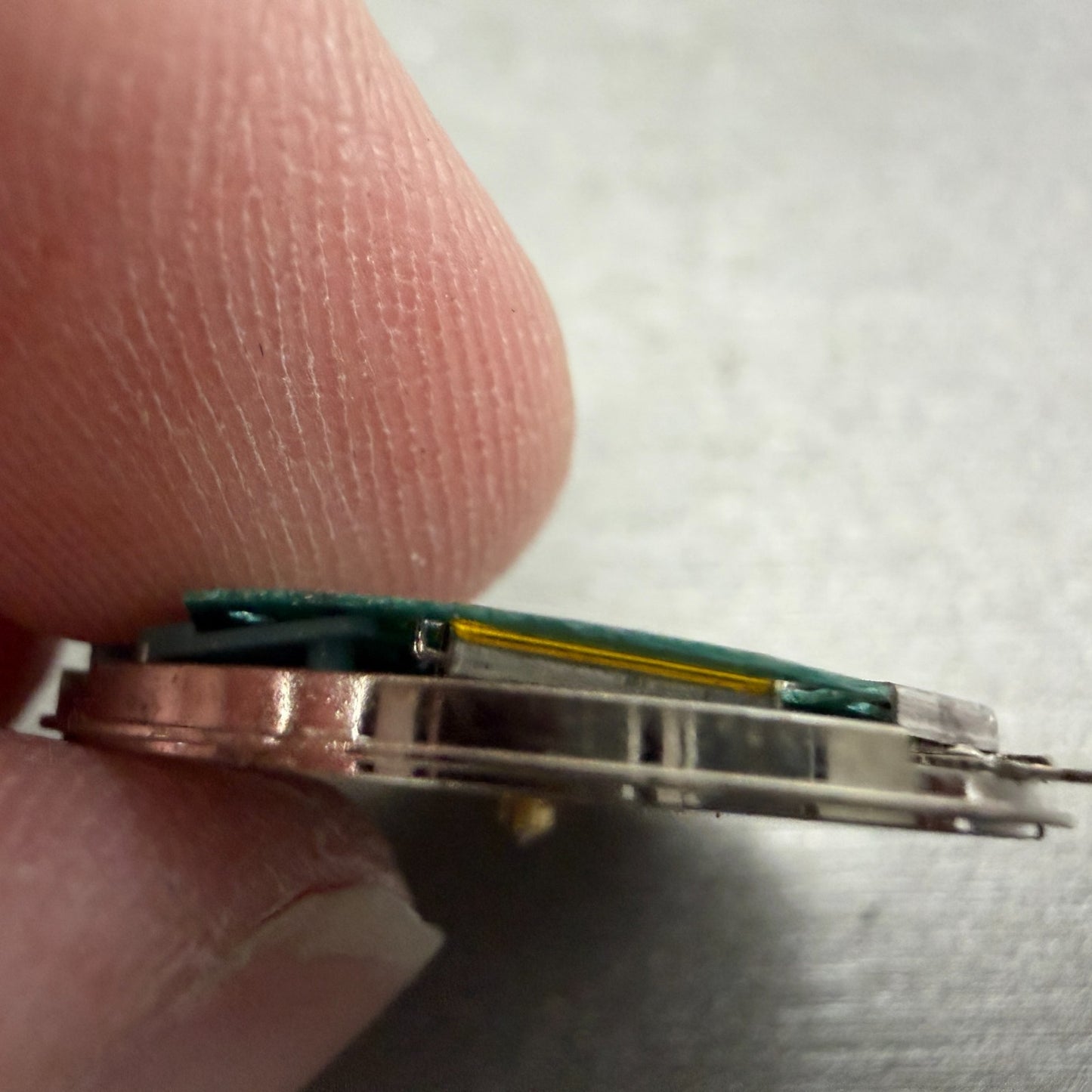 ETA 555.412 Watch Movement Quartz Date White Disk 7 Jewels PARTS P942 Swiss11
