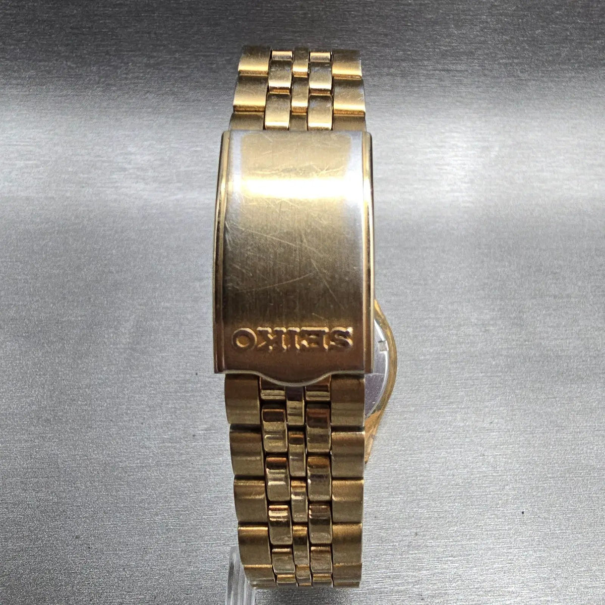 Seiko Watch Men 37mm Luminous Dial Gold Tone Daydate Round 7N43-9048 New Batt JP7