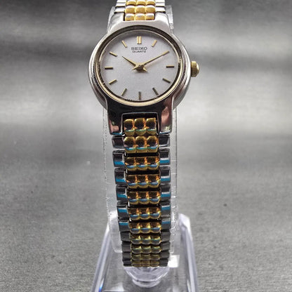 Seiko Watch Women 19mm Silver Dial Two Tone Round 1N00-1A49 New Battery Vintage5