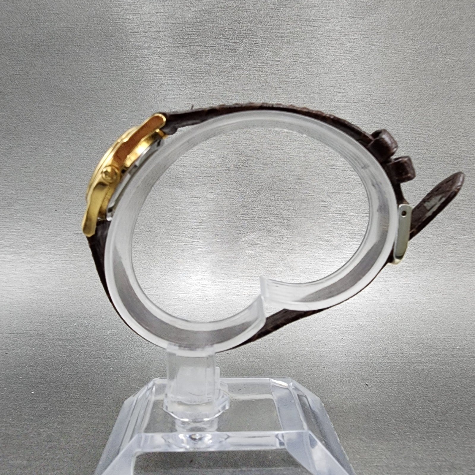 Seiko Alba Watch Women 23mm White Dial Gold Tone Date V782X104 New Battery6
