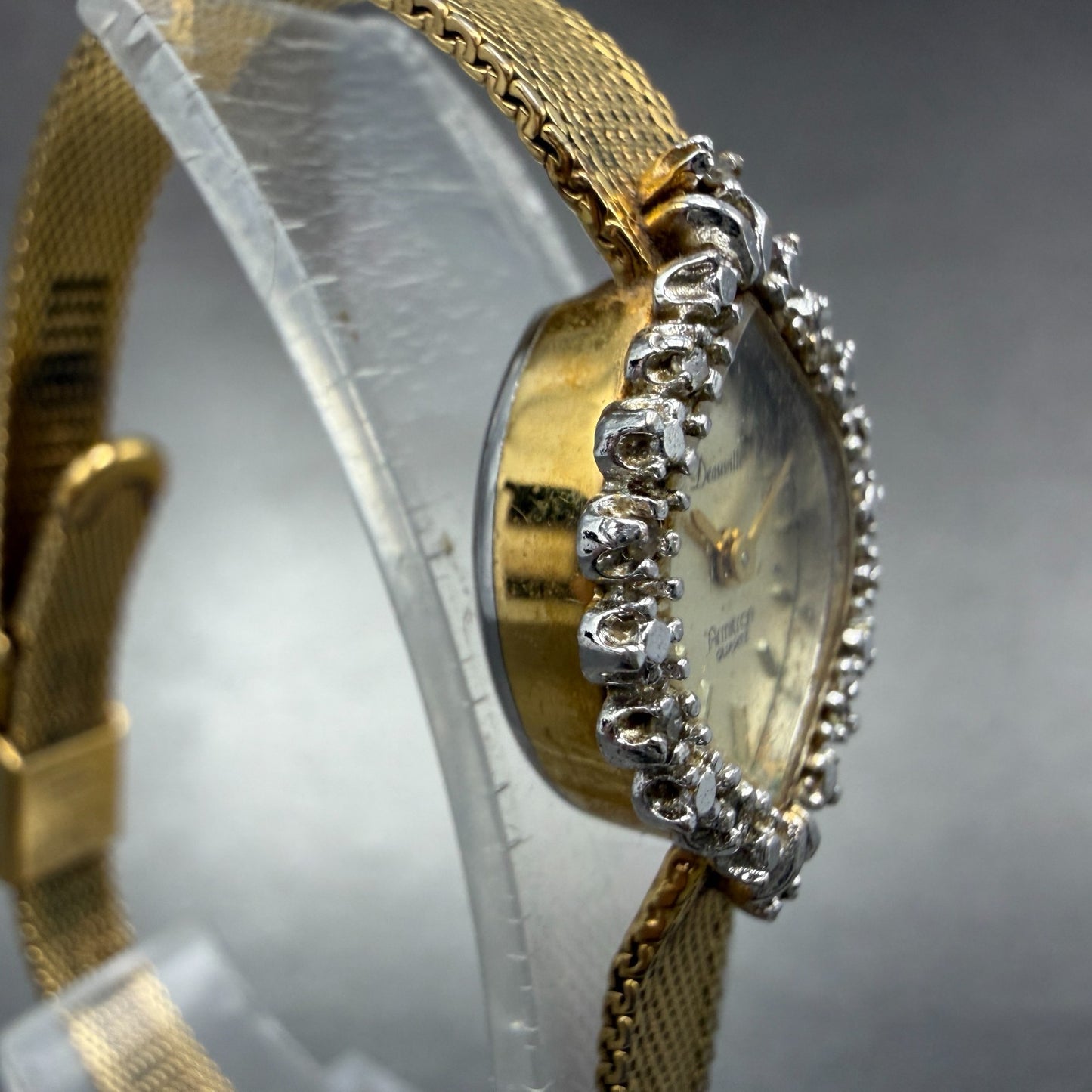 Armitron Deauville Watch Women 14mm Champagne Dial Gold Tone Oval PARTS4