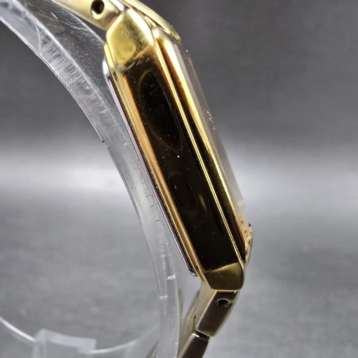 Seiko Solar Tank Watch Women 15mm Gold Dial Gold Tone Rectangle V116-0AH0 WorksL3