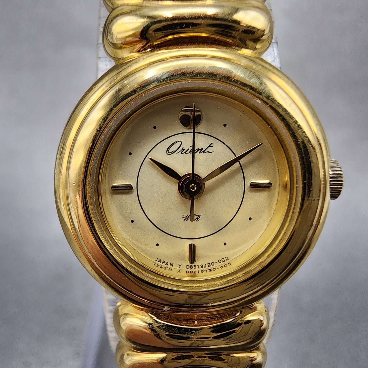 Orient Watch Women 19mm Gold Dial Gold Tone Round D850JZ00 CS New Battery1