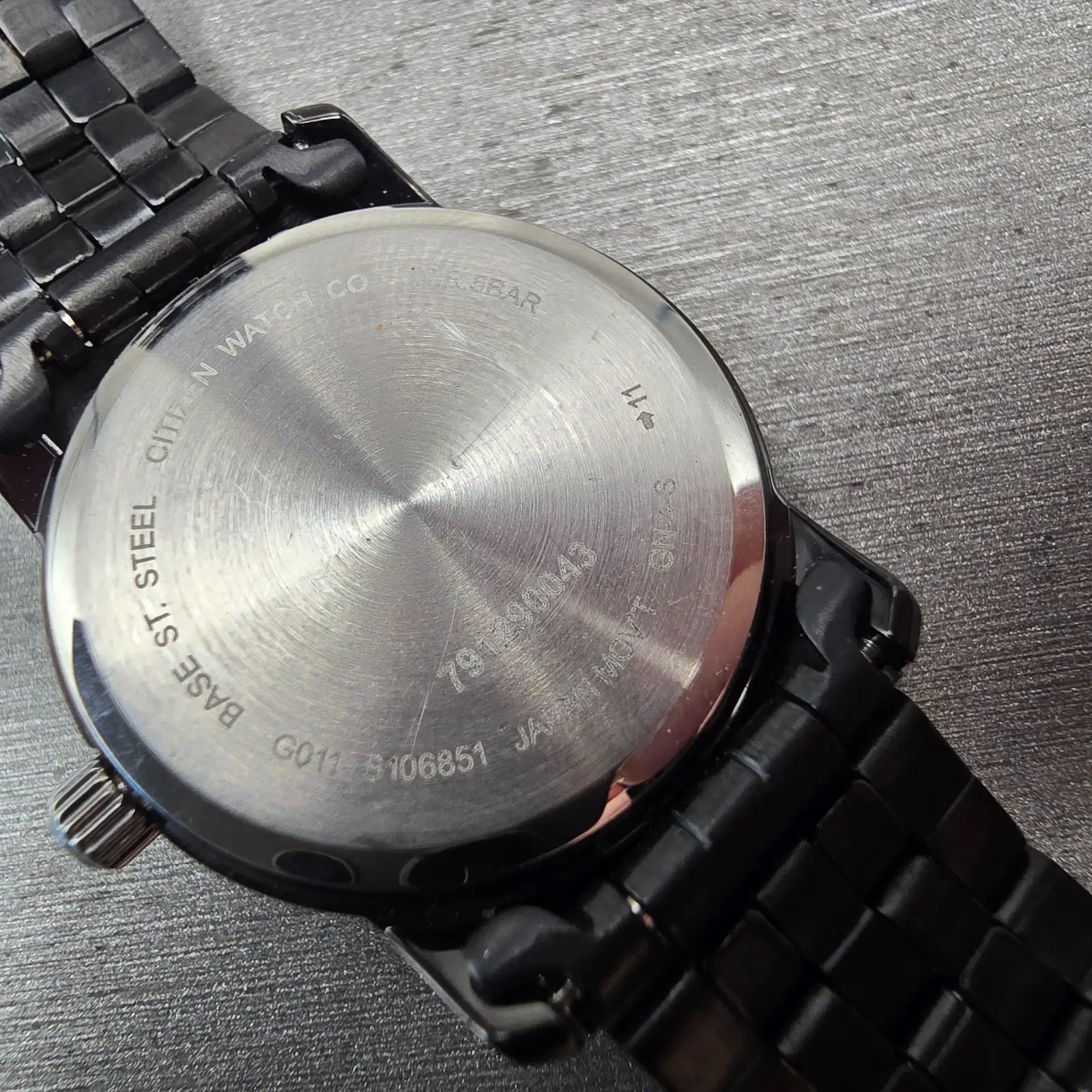 Citizen Watch Women 26mm Black Dial Black & Silver Tone Date G011-S106851 NewBat10