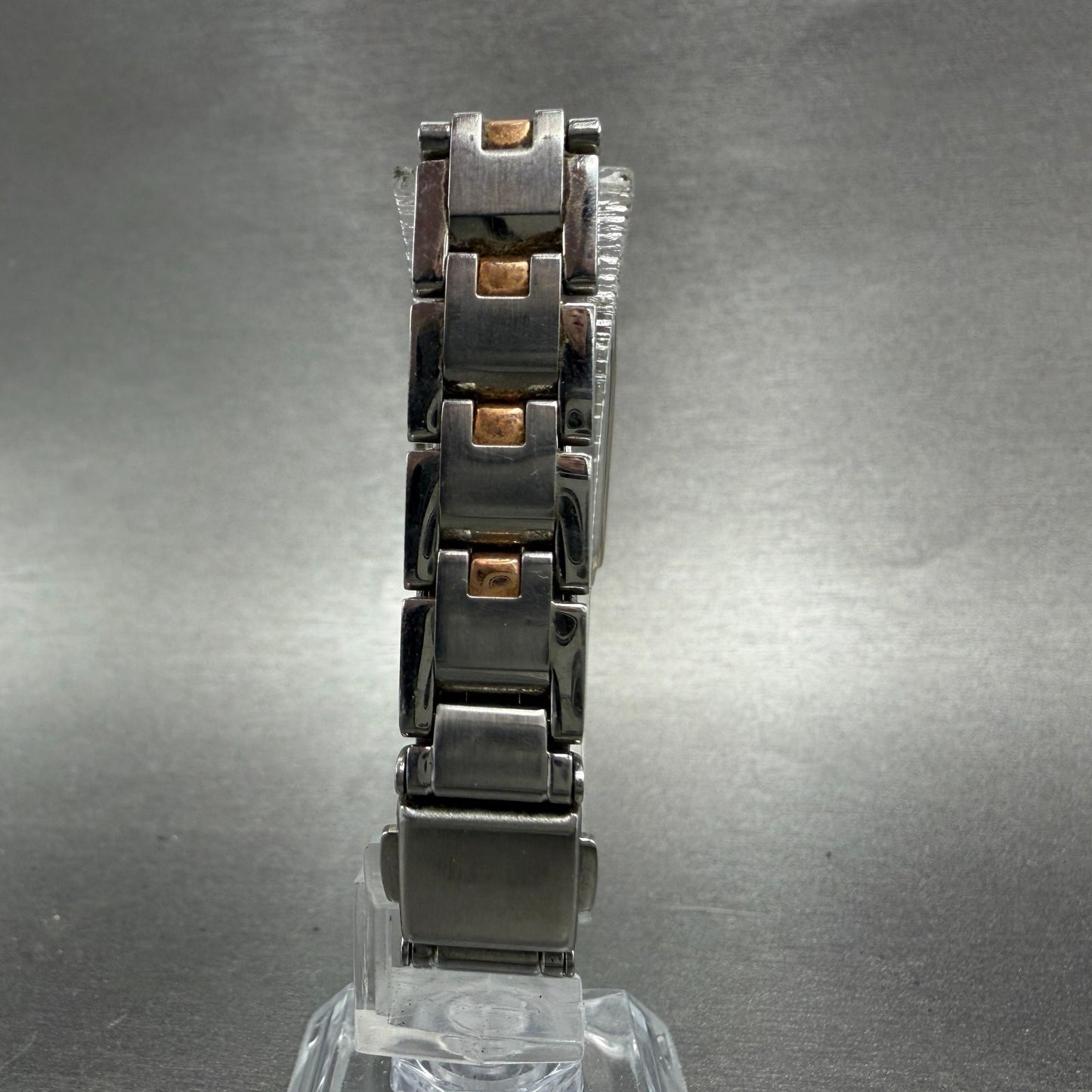 Seiko Alba Tank Watch Women 17mm Silver Dial Two Tone 1N01-0FY0 New Battery7