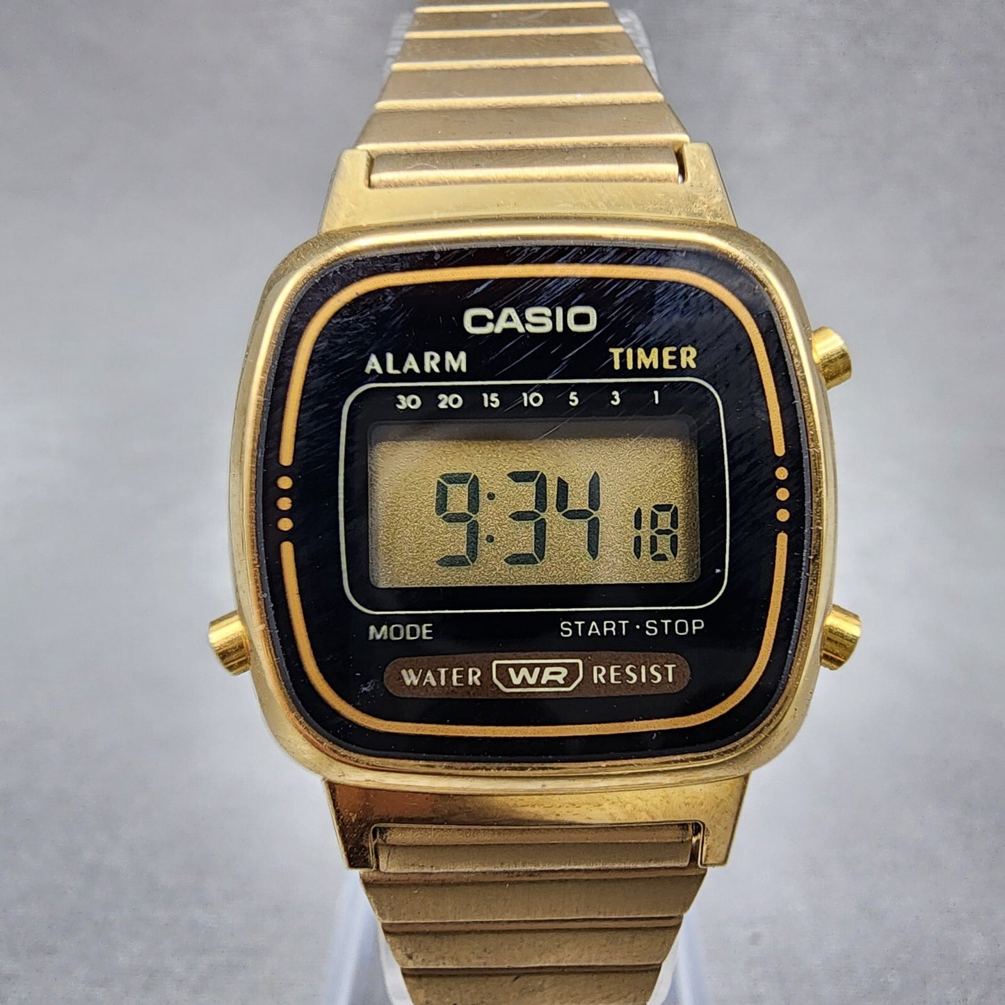 Casio LA670W Watch Women 24mm Digital Gold Tone Rectangle Alarm Chrono New Batt0