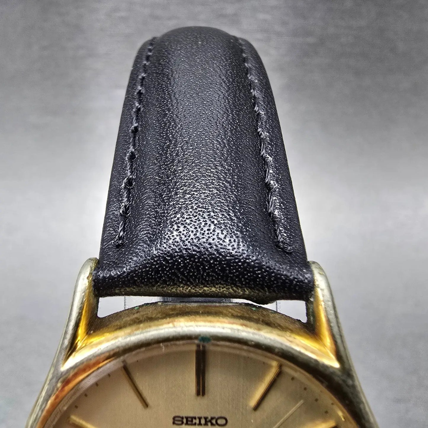 Seiko Watch Men 32mm Gold Dial Gold Tone Daydate Round 7123-7090 New Battery4