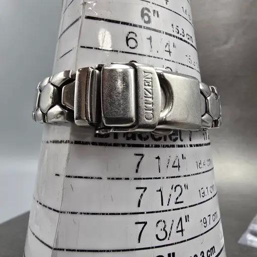 Citizen Eco-Drive Watch Women 27mm Silver Dial Two Tone Date E010-K001200 Runs11