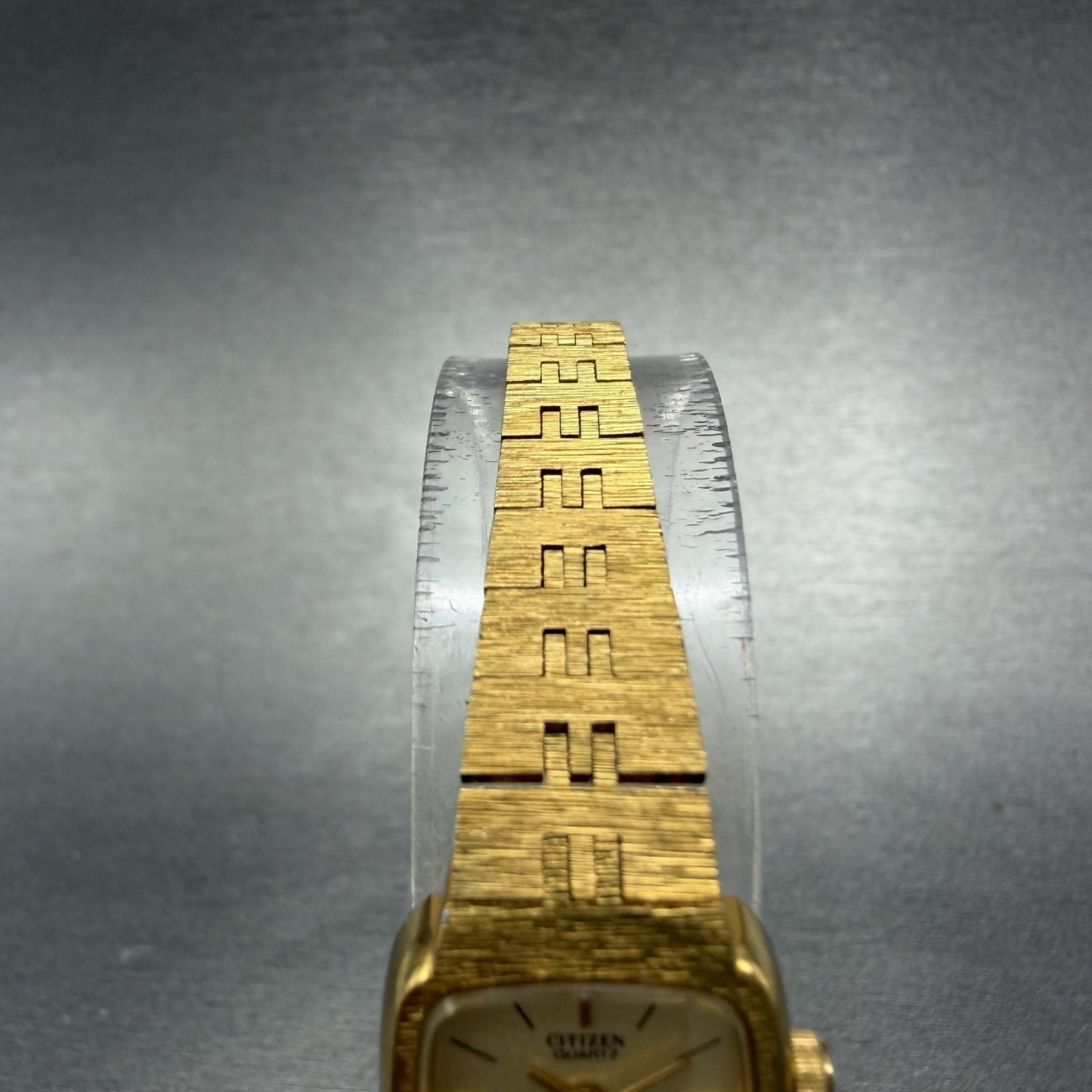 Citizen CQ Watch Women 17mm Champagne Dial Gold Tone 3220-893417 New Battery4