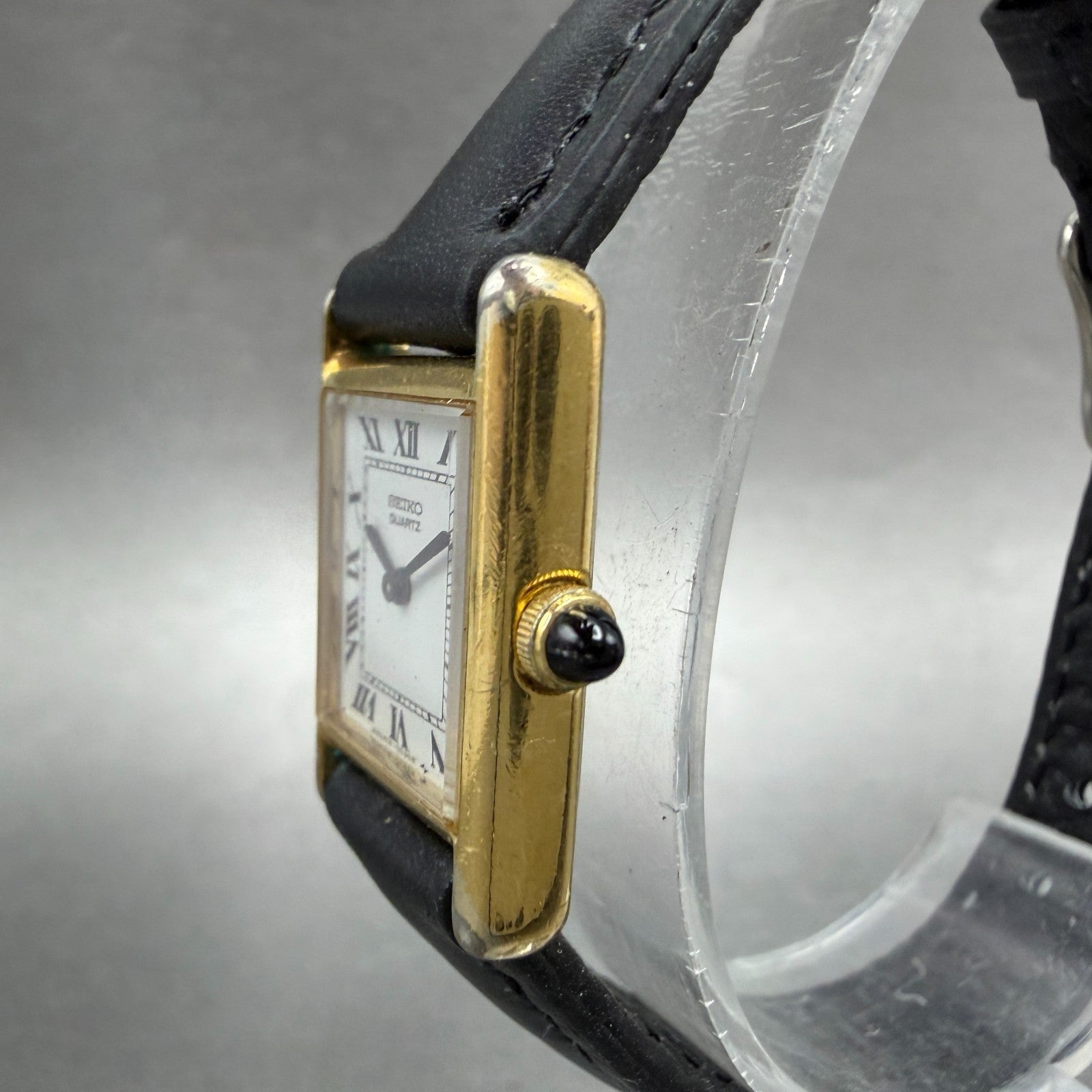 Seiko Tank Watch Women 18mm White Dial Gold Tone 1400-5039 New Battery VTG TNT42