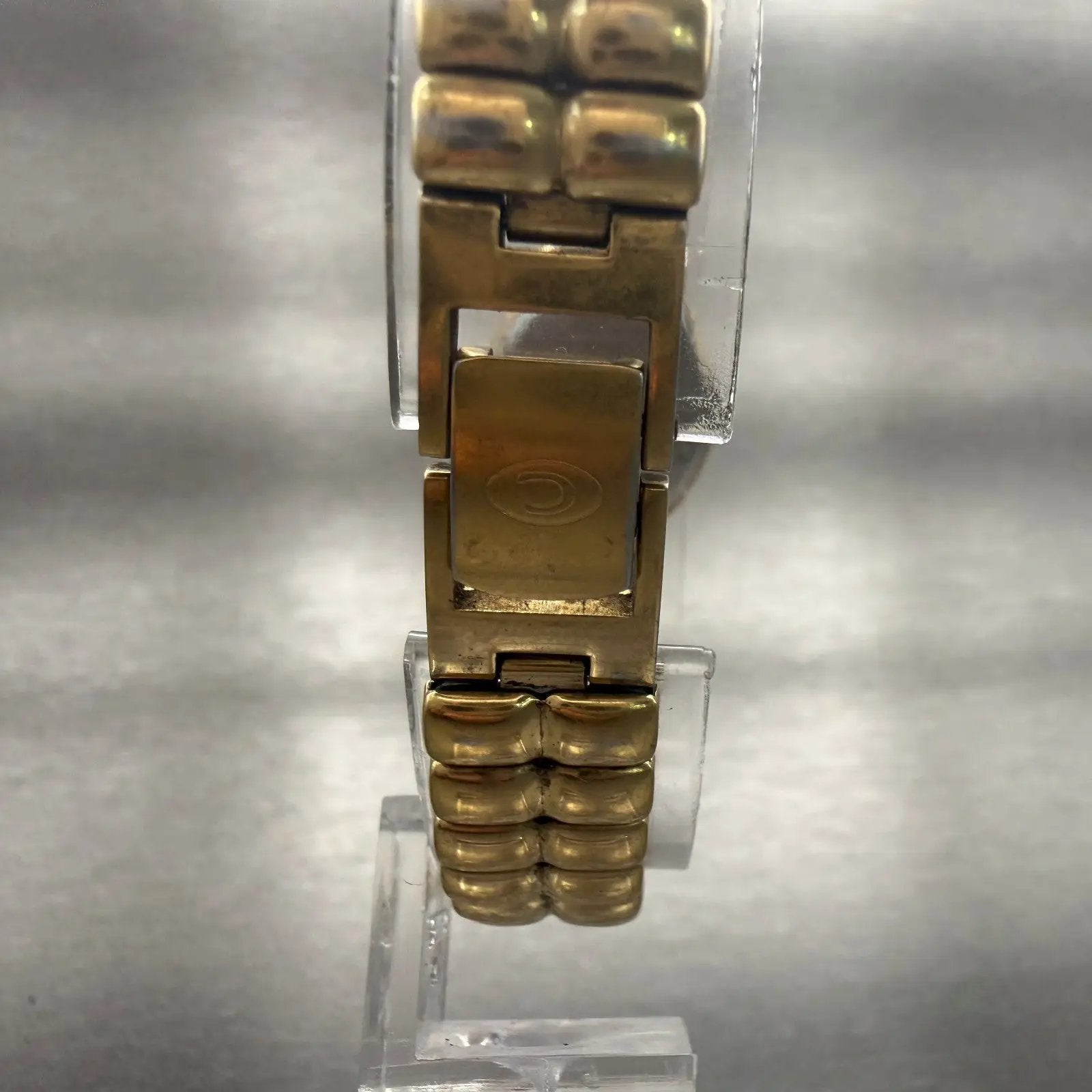 48101719