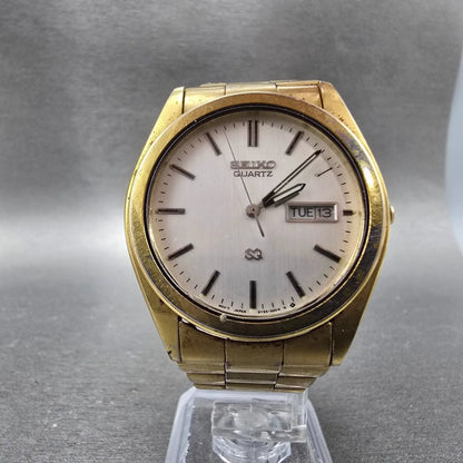 Seiko SQ Watch Men 36mm Silver Dial Gold Tone Daydate Round 5Y23-8180 PARTS VTG6