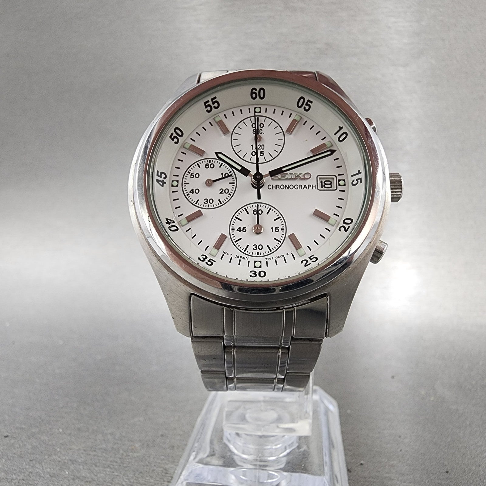 Seiko Chronograph Watch Men 39mm White Dial Silver Tone Date 7t920cc0 New Batt5