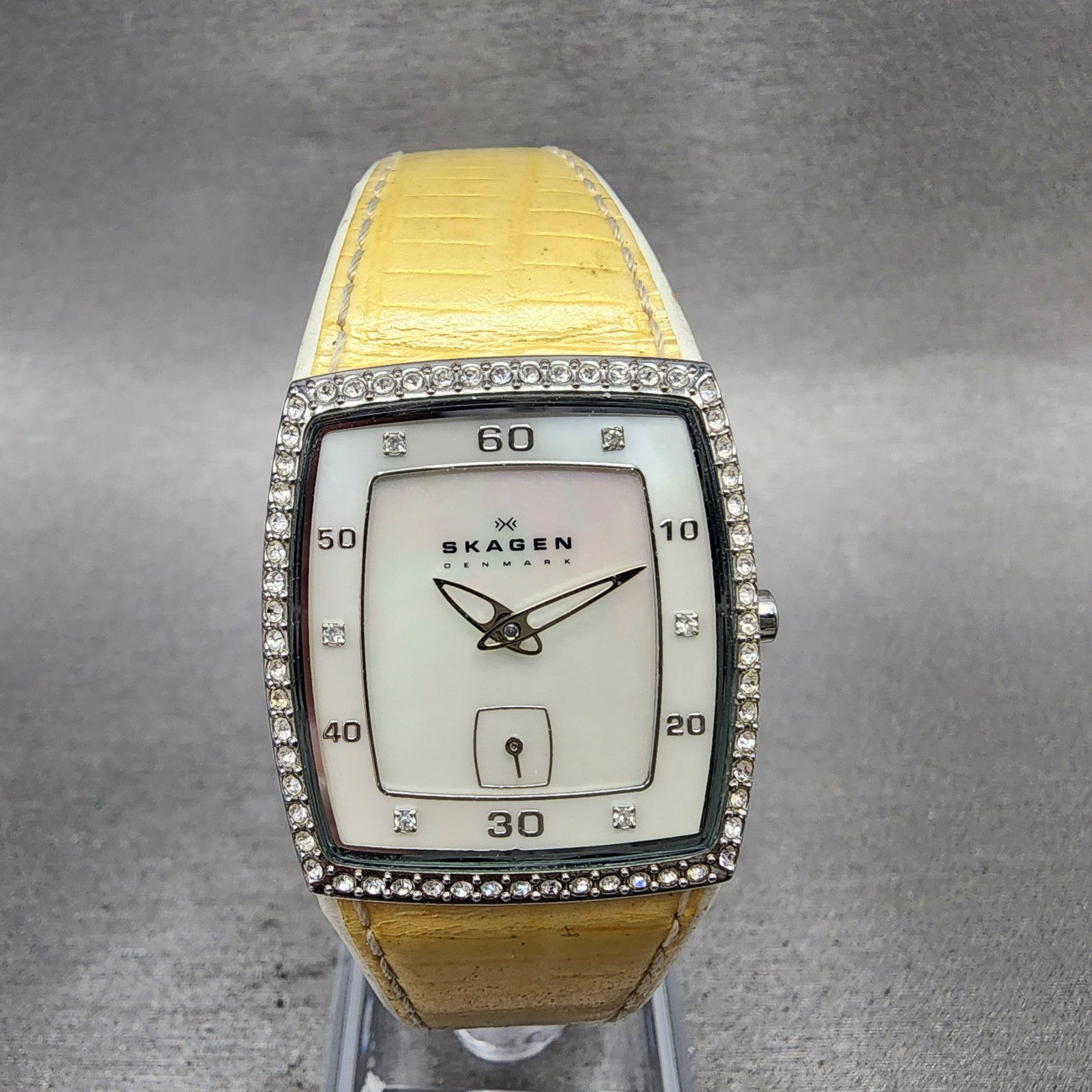 Skagen Tank Watch Women 27mm MOP Dial Silver Tone Rectangle Leather New Battery0