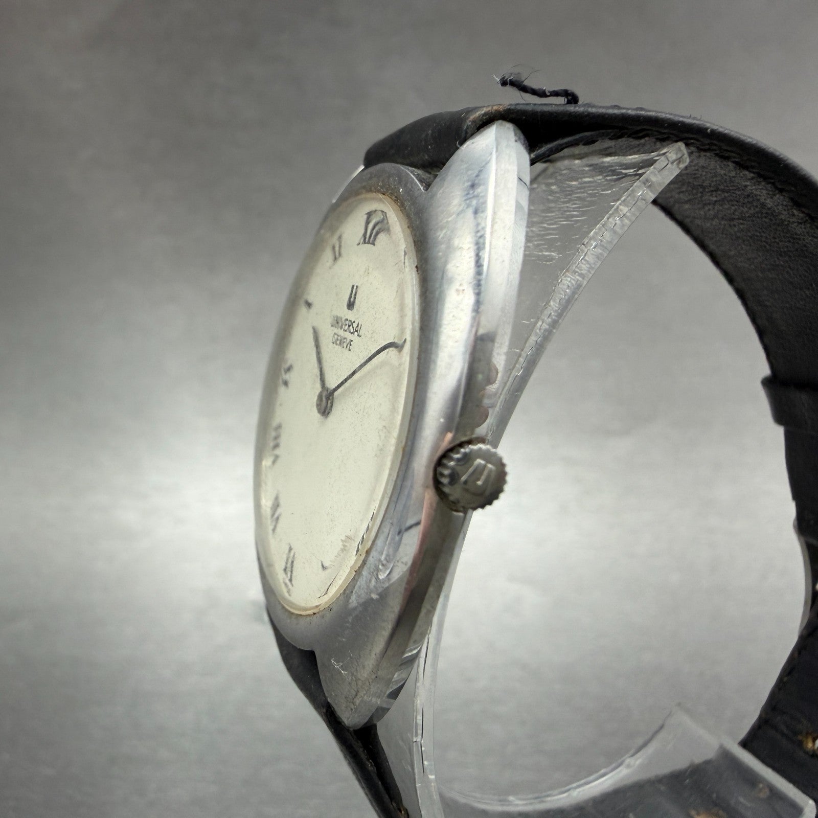 Universal Geneve Watch Men 35mm White Dial Steel Manual Wind 842111 Runs2