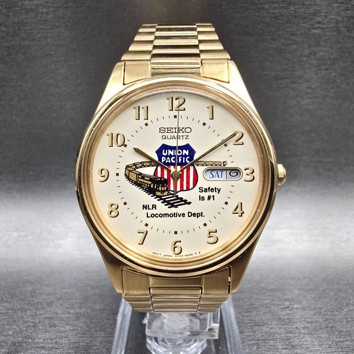 Seiko Union Pacific Watch Men 35mm Ivory Dial Gold Tone 5Y23-8049 New Battery0