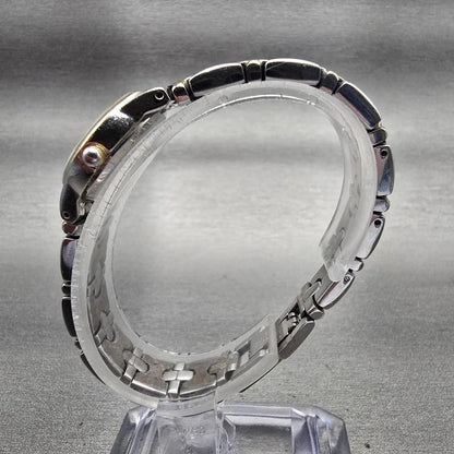 Citizen Watch Women 17mm Silver Dial Two Tone Oval 5930-S004578 New Battery VTG6