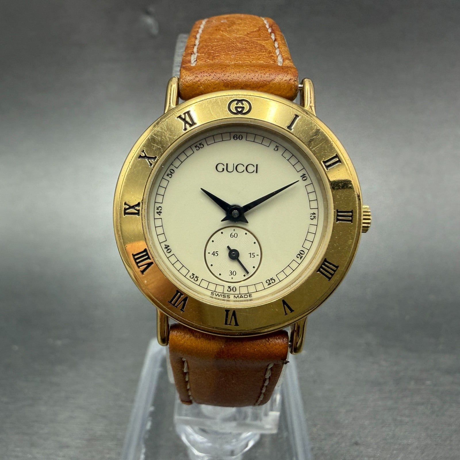 Gucci 3000.2.L Watch Women 26mm Cream Dial Gold Plated Small Seconds PARTS0