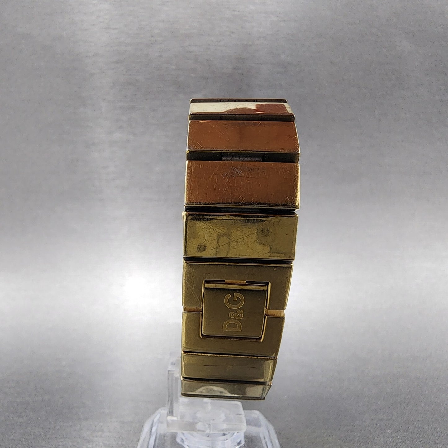 Dolce & Gabbana Tank Watch Women 17mm Silver Dial Gold Tone Rectangle New Batt7