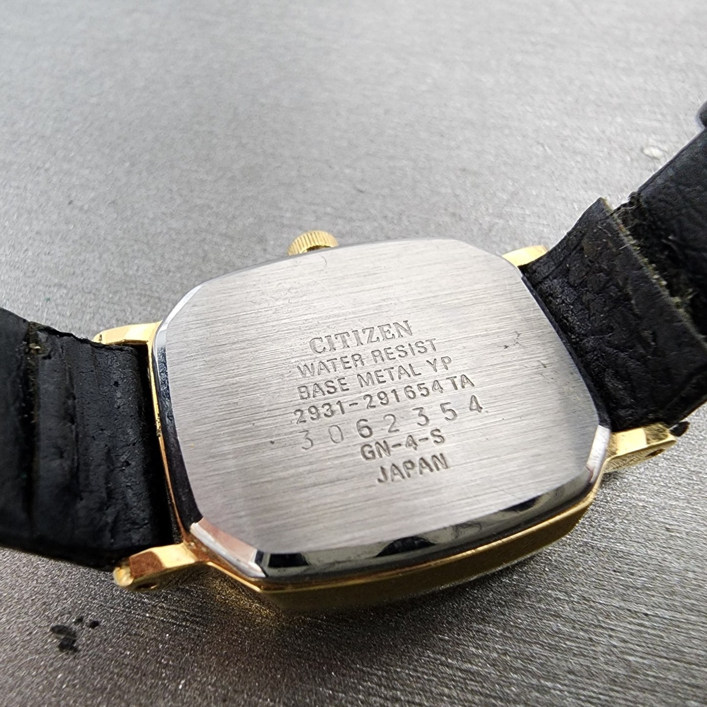 Citizen CQ Tank Watch Women 22mm Black Dial Gold Tone Rectangle New Battery9