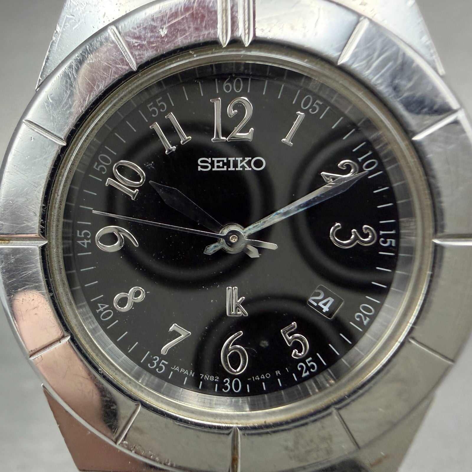 Seiko Watch Women 28mm Black Dial Silver Tone Date 7N82-0620  Lukia  New Batt TH1