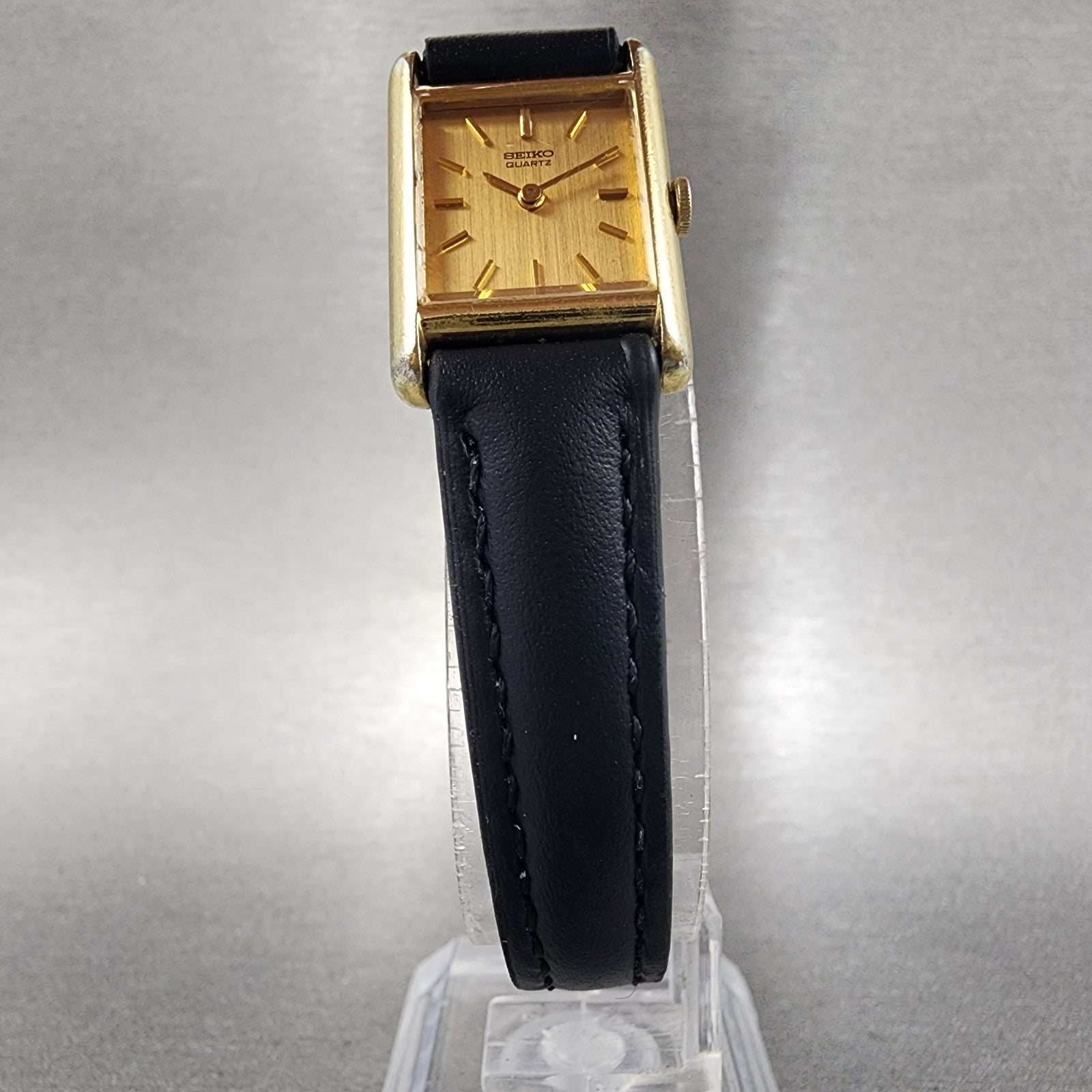 Seiko Tank Watch Women 17mm Champagne Dial Gold Tone 14005039 New Battery5