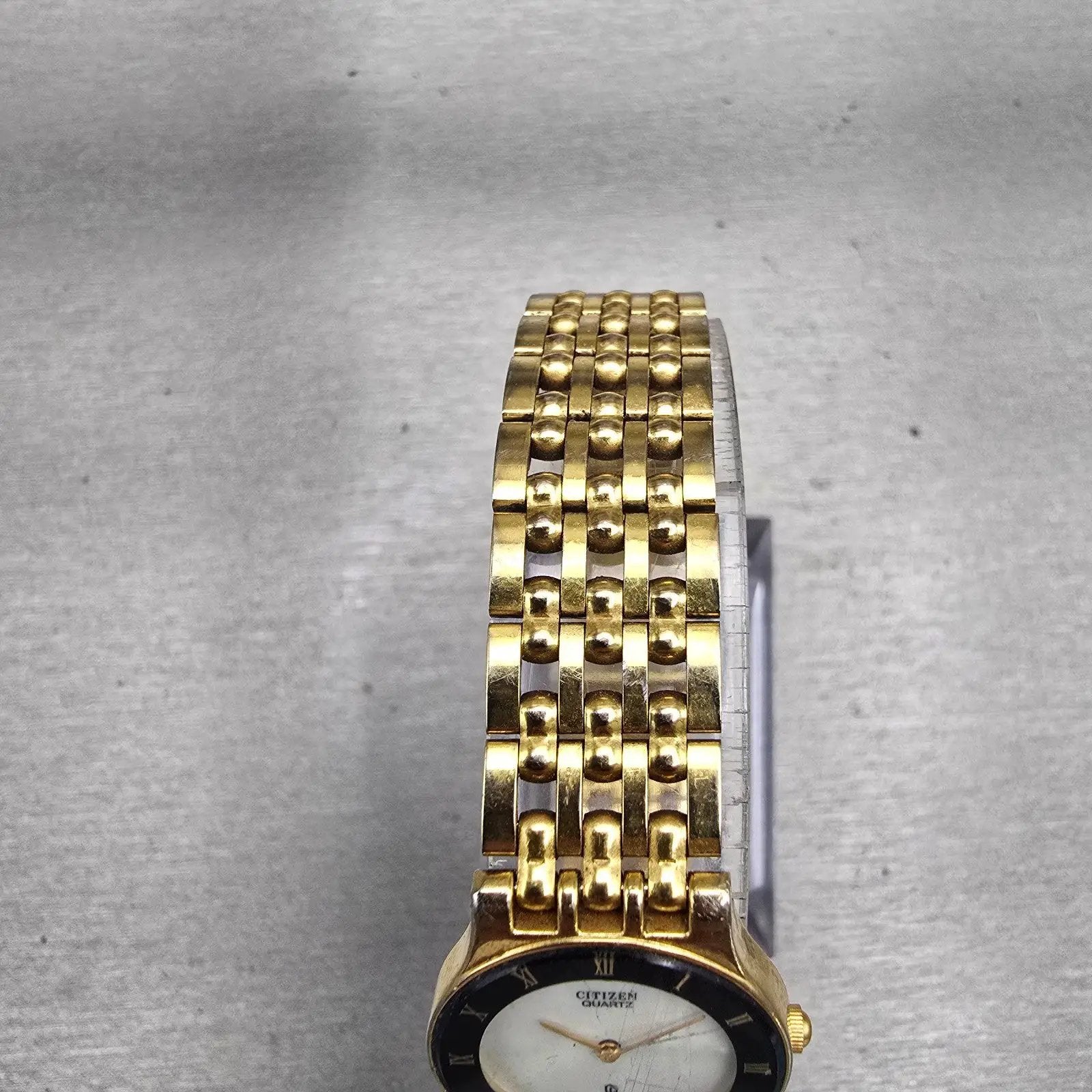 Citizen CQ Watch Women 21mm MOP Dial Two Tone Round 2200-229207 New Battery VTG4