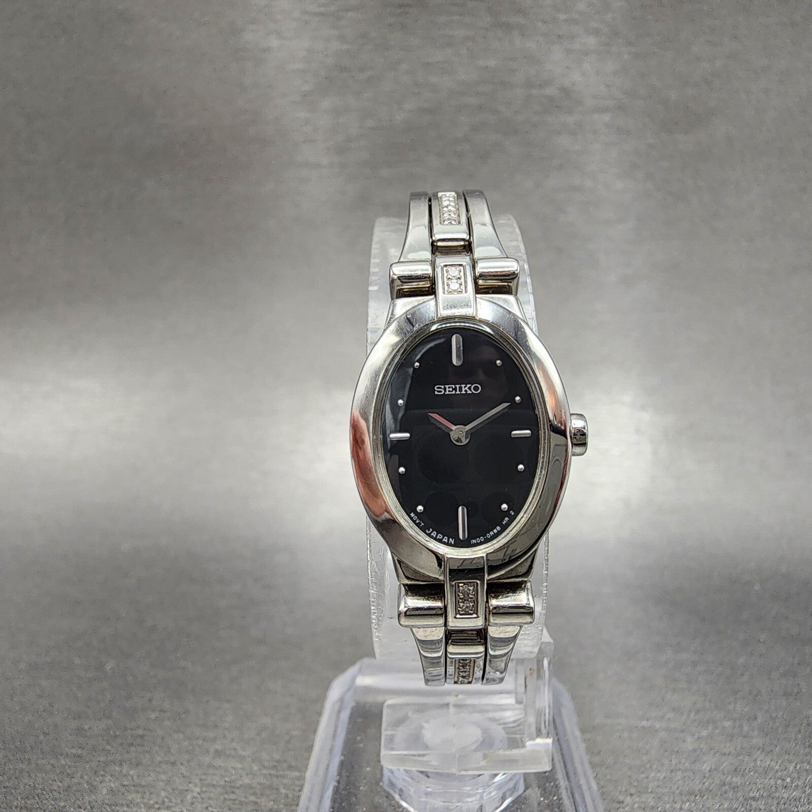 Seiko Watch Women 17mm Black Dial Silver Tone Diamond Accents 1N000KG0 New Batt5