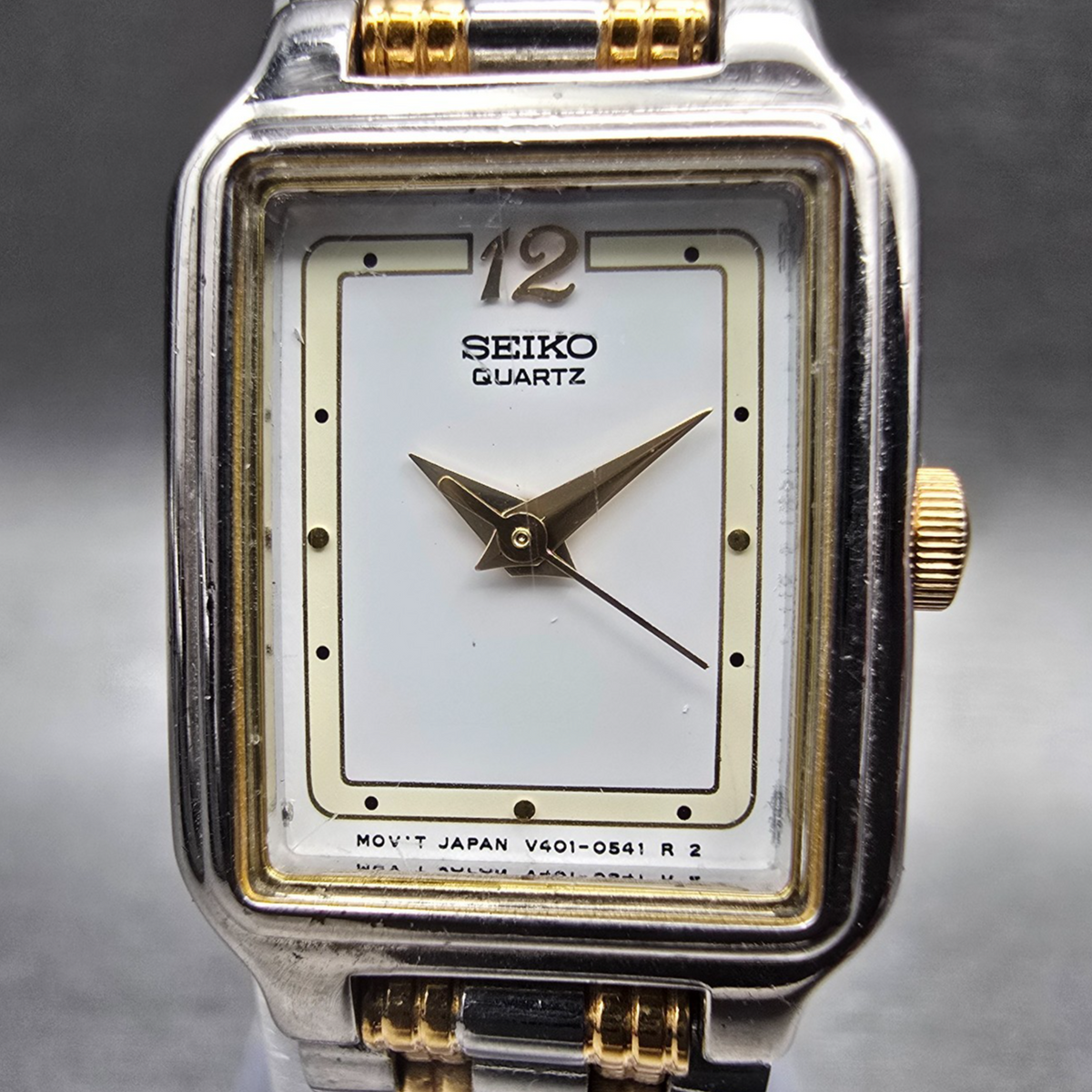 Seiko Tank Watch Women 17mm White Dial Two Tone Rectangle V401-5129 New Battery1