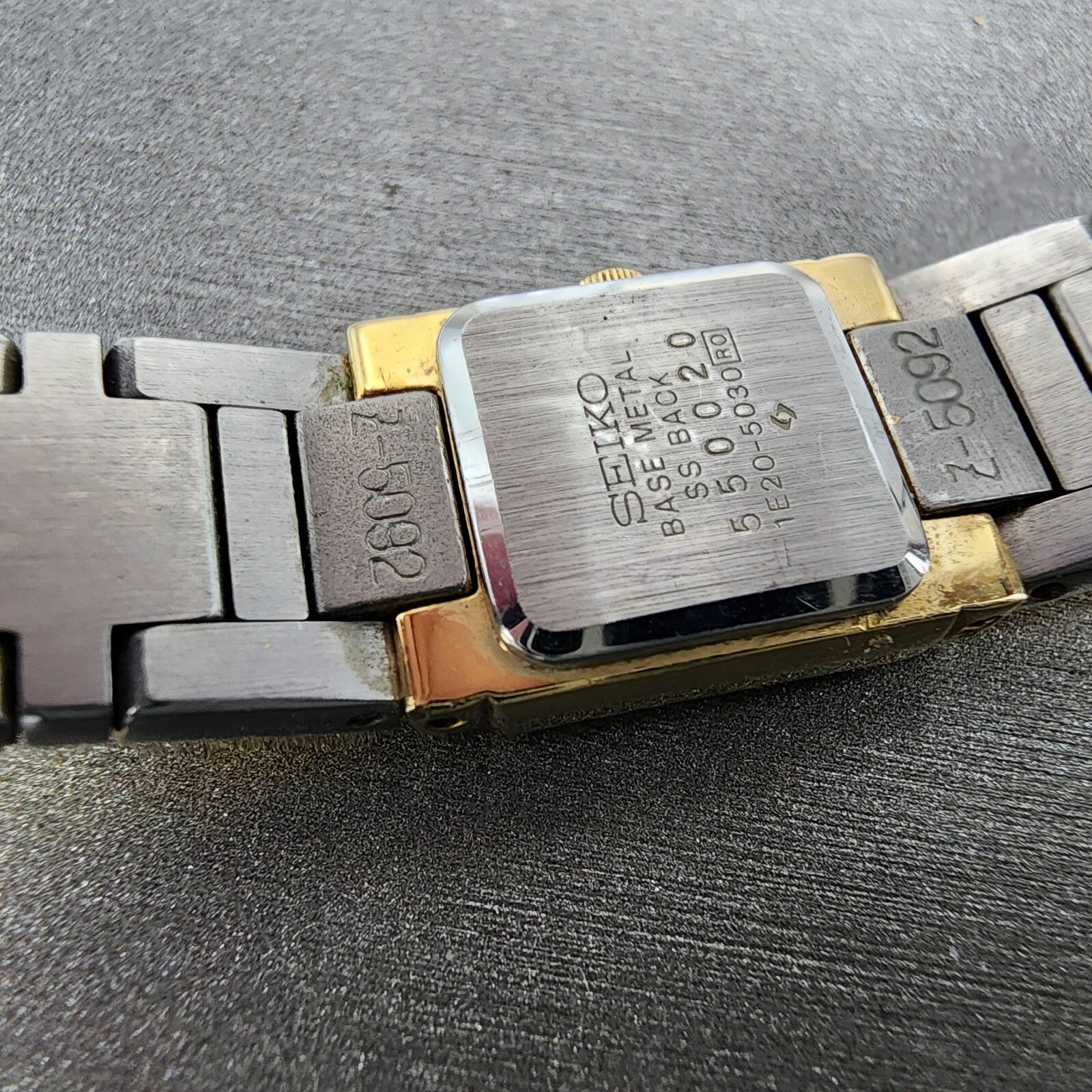 Seiko Watch Women 14mm Gold Dial Gold Tone Square 1E205030 New Battery9