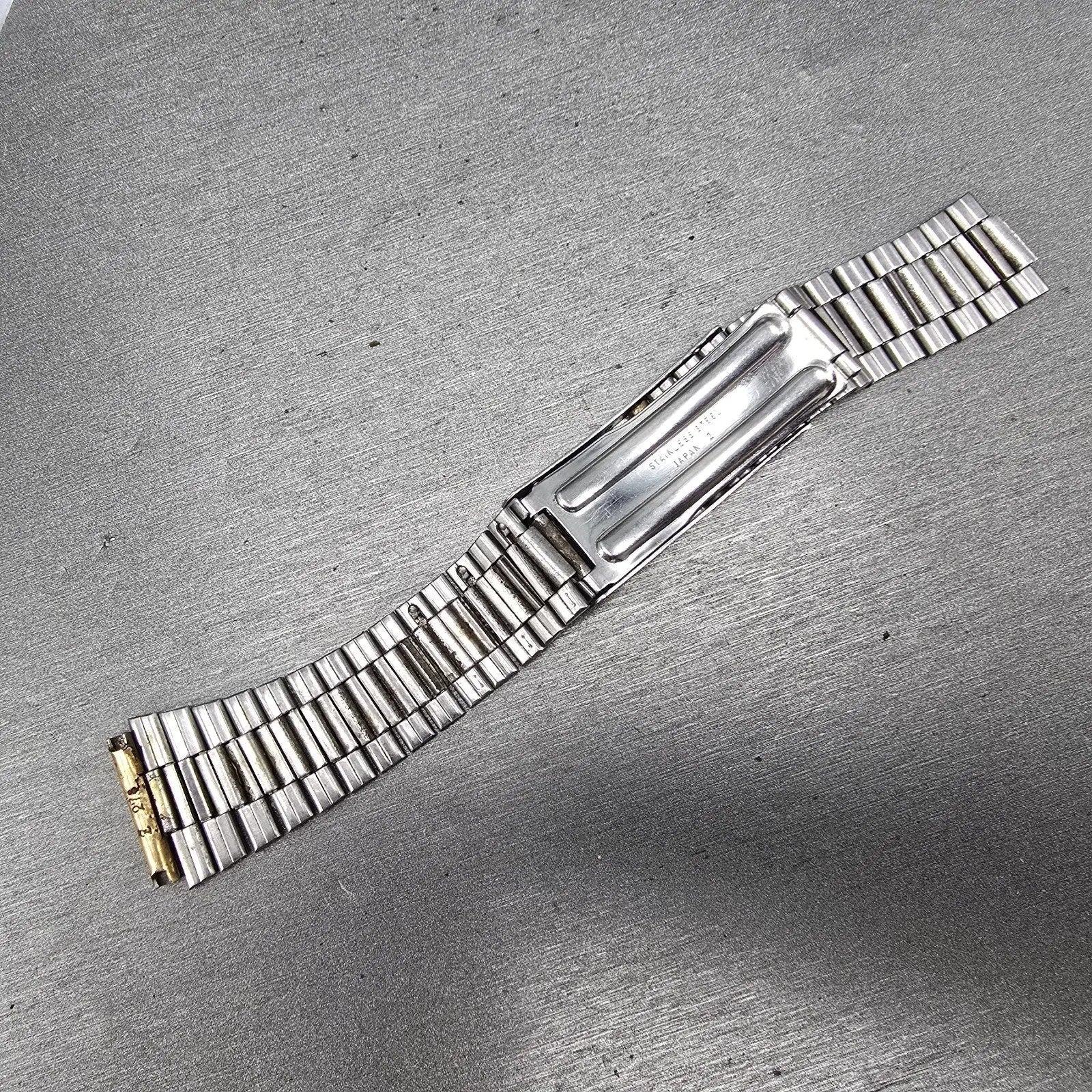 Seiko SQ Bracelet 20mm Stainless Steel Two Tone Tri Folding Clasp Vintage Z2785