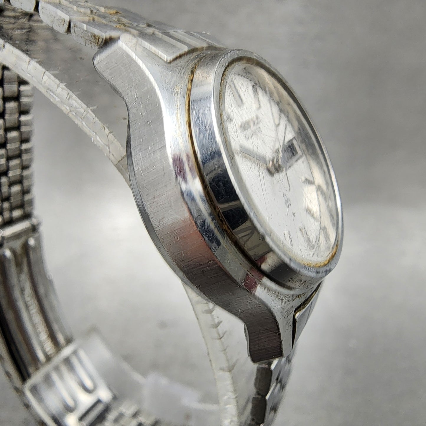 Seiko Watch Women 25mm Silver Dial Silver Tone Daydate 43260040 New Battery3
